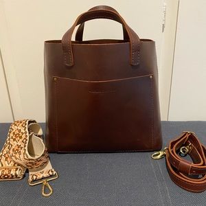 EUC Portland Leather Goods Medium Classic Crossbody in Cognac
